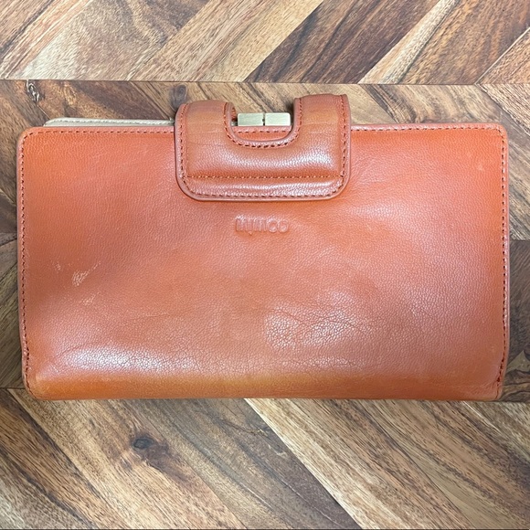 Mimics travel wallet - Picture 7 of 13